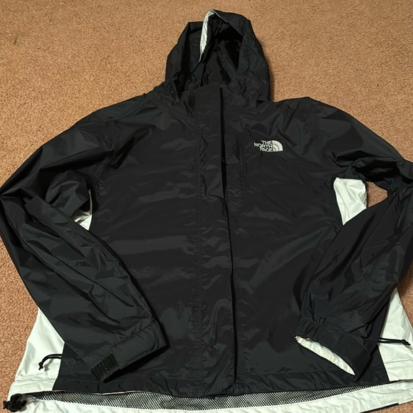 North face jacket - Picture 1 of 5
